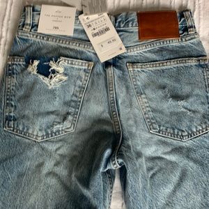 Zara jeans- style - the Pepper Mom in Pasadena blue
